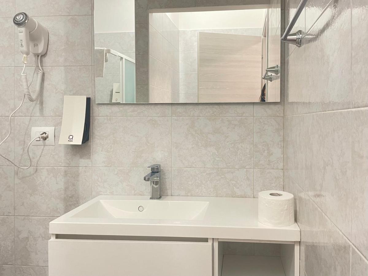 Nuovo Confortini Rooms Sunday Verona Exterior foto